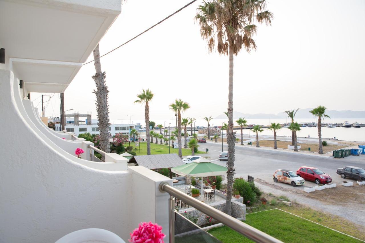 Sea Breeze Hotel Masztihári Kültér fotó