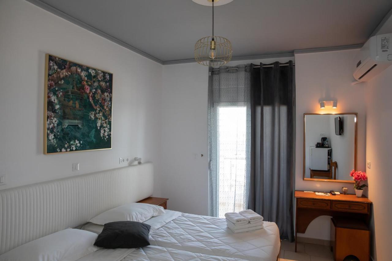 Sea Breeze Hotel Masztihári Kültér fotó