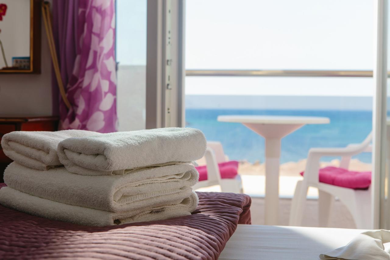 Sea Breeze Hotel Masztihári Kültér fotó