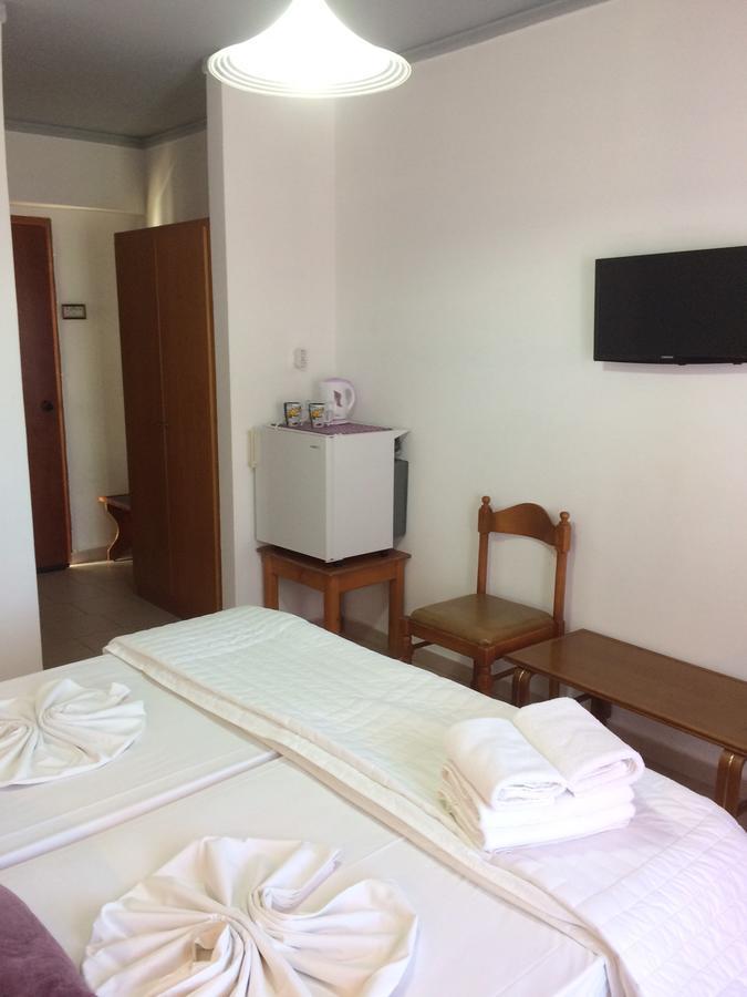 Sea Breeze Hotel Masztihári Kültér fotó
