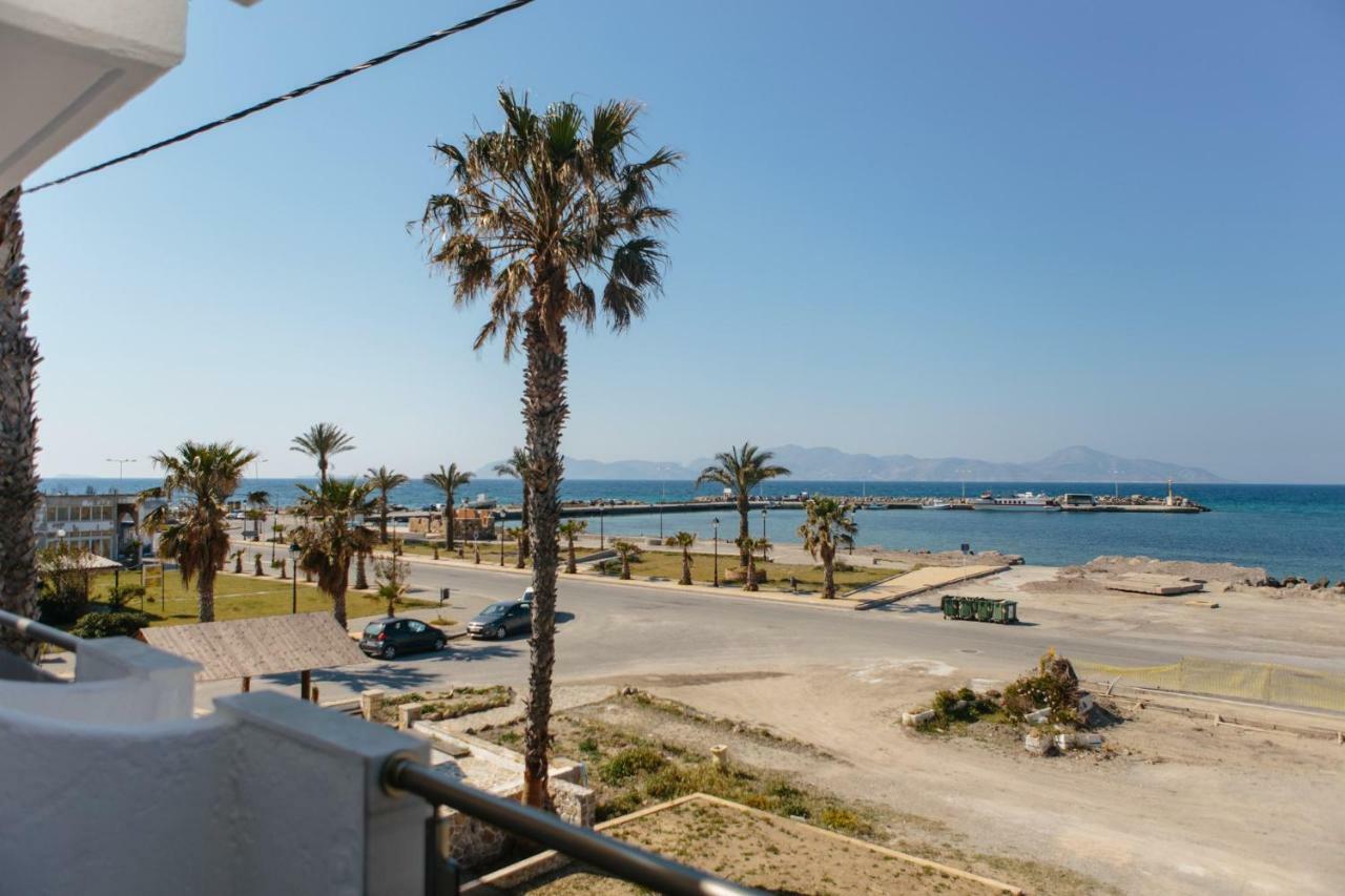 Sea Breeze Hotel Masztihári Kültér fotó